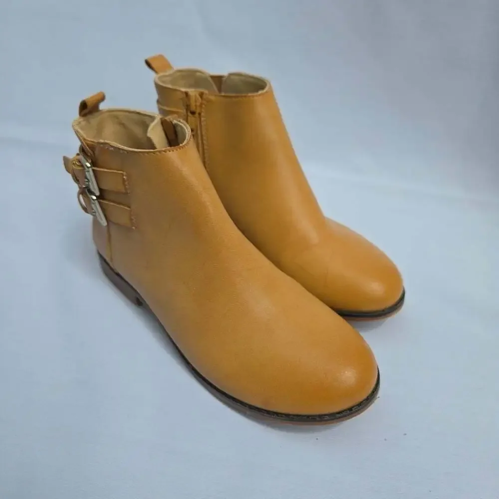 Zara Girls Tan Ankle Boots with Buckle Detail Size 33 (US 1 Youth)